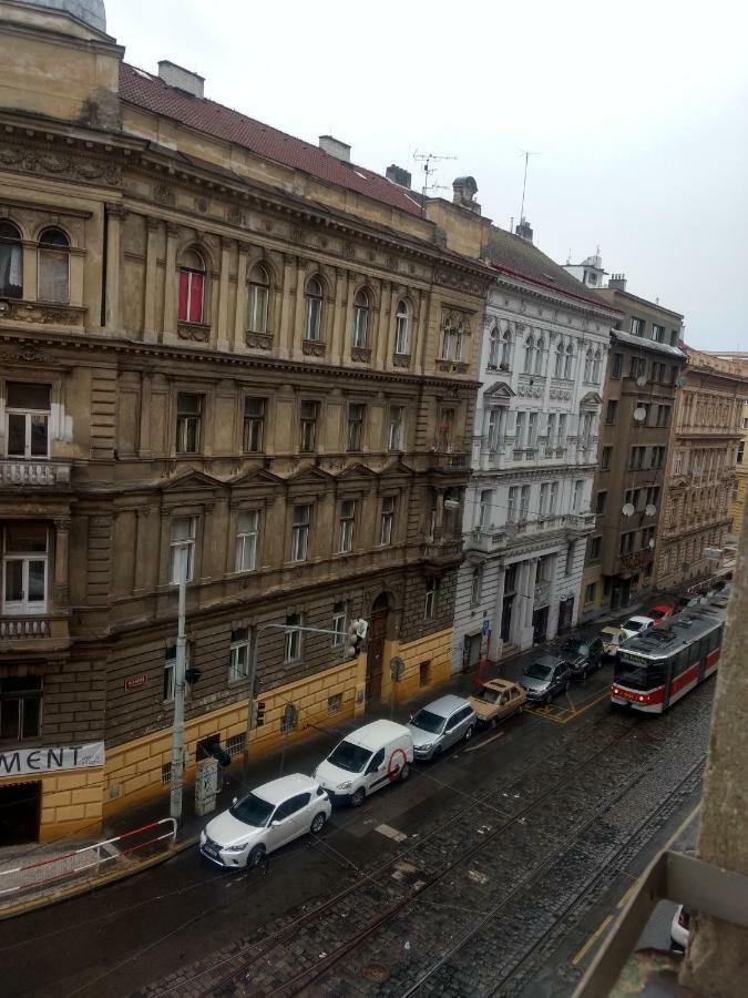 Hostel Irmas Prag Exterior foto